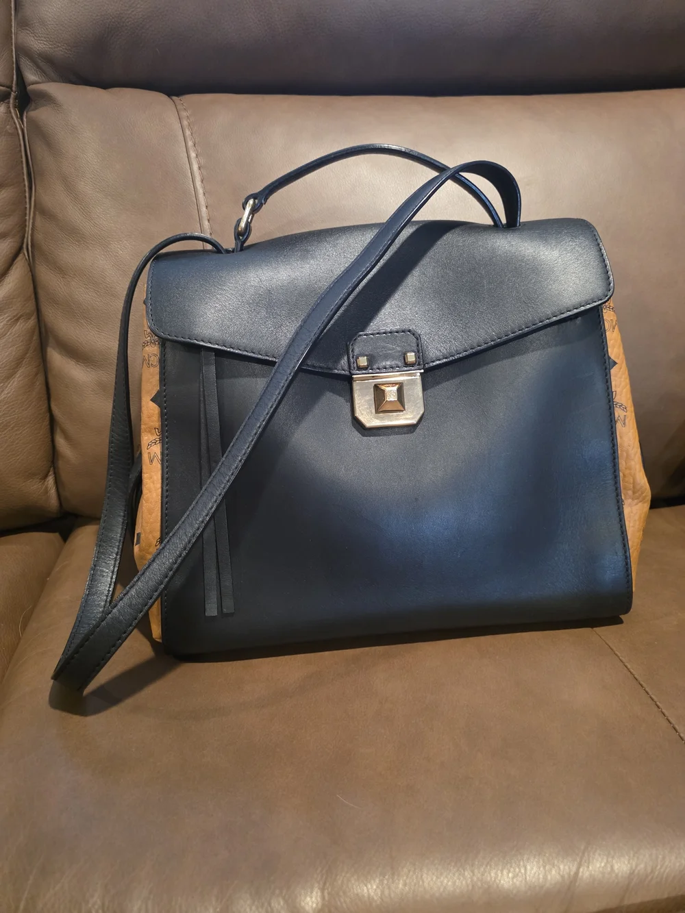 MCM elegant black
